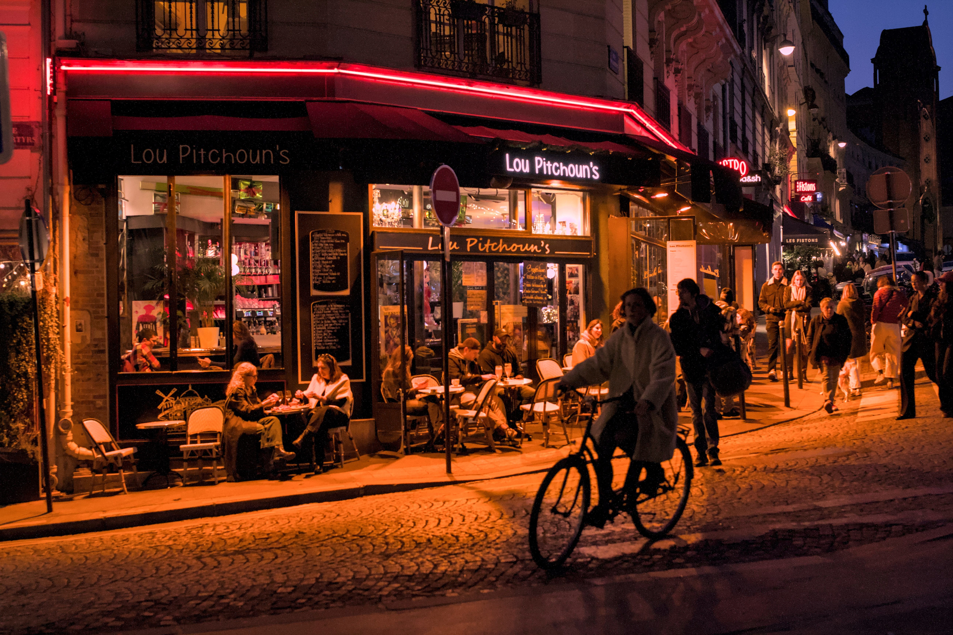 Corner Bistro, Paris